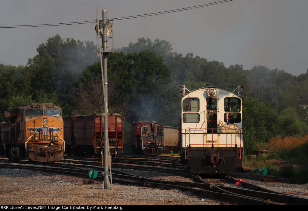 MDLX 8934